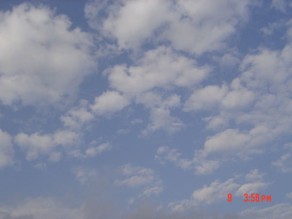 我的天空, 藍天白雲.JPG