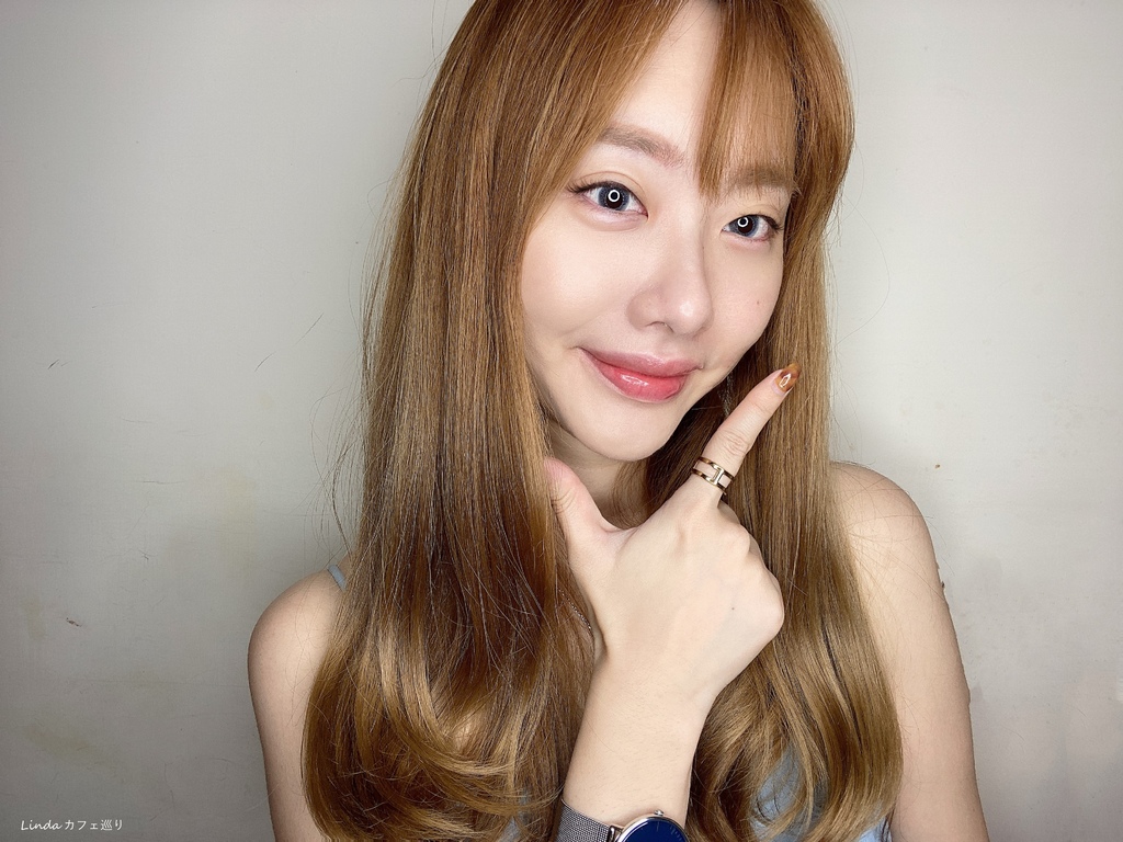 AGE20%5Cs 光感璀璨爆水粉餅007.jpg AGE20%5Cs 光感璀璨爆水粉餅007.jpg