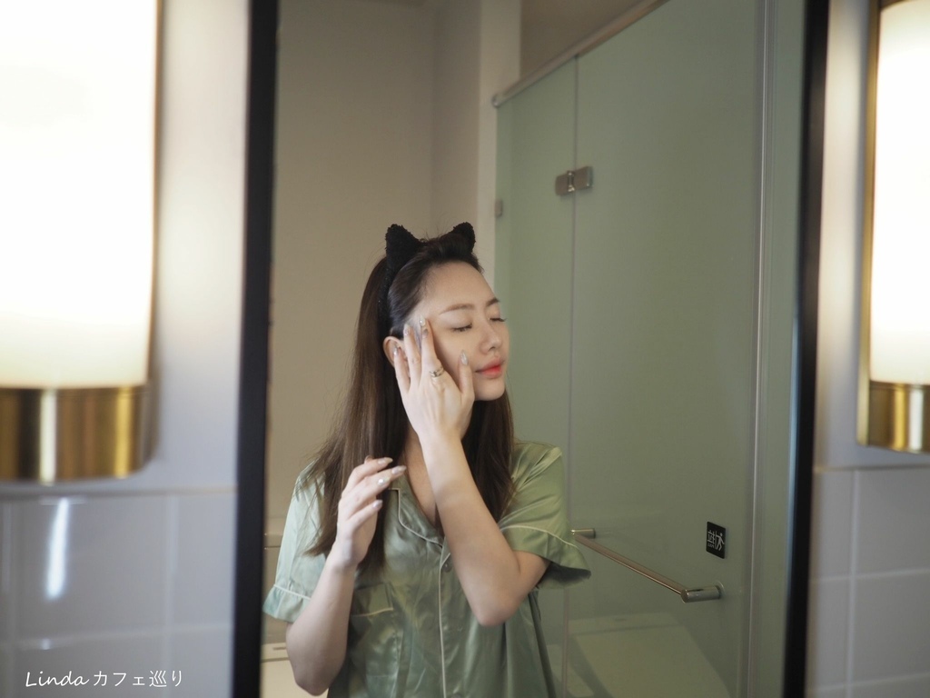CLARINS 克蘭詩黃金亮眼萃+黃金雙激萃精華液015.jpg CLARINS 克蘭詩黃金亮眼萃+黃金雙激萃精華液015.jpg