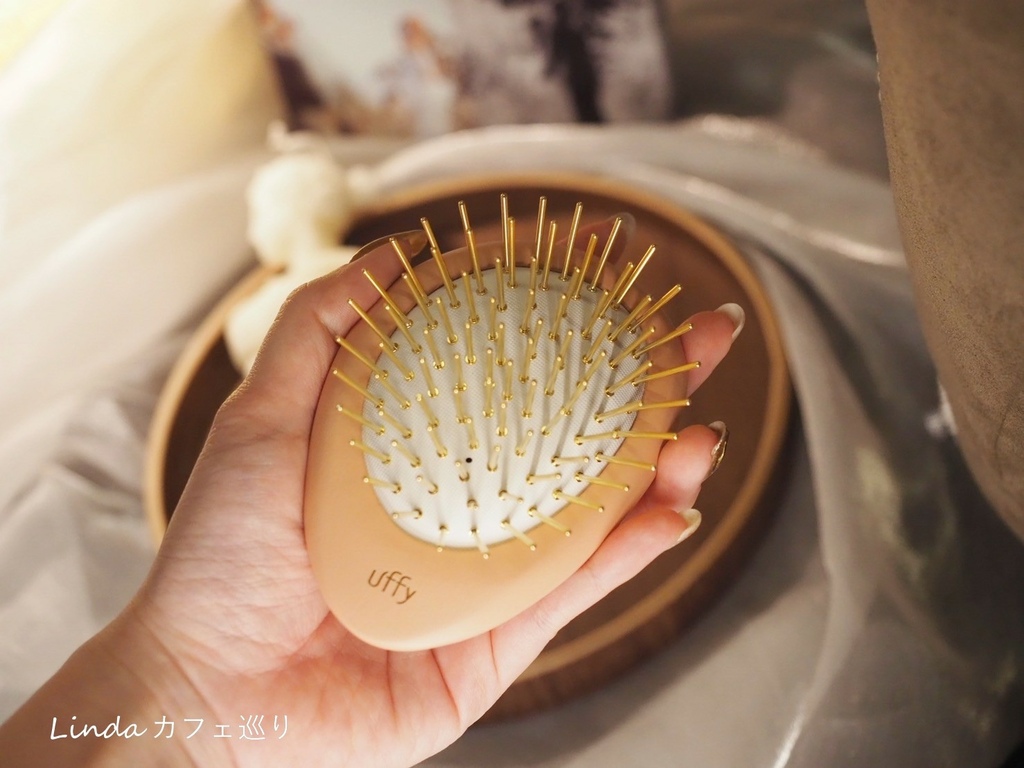 台灣設計 Uffy無非研製所《頭皮按摩梳》004.jpg 台灣設計 Uffy無非研製所《頭皮按摩梳》004.jpg