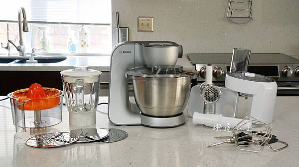 廚房的變形小金剛-【德國Bosch精湛萬用廚師機MUM5 & 廚房的變形小金剛-【德國Bosch精湛萬用廚師機MUM5 &