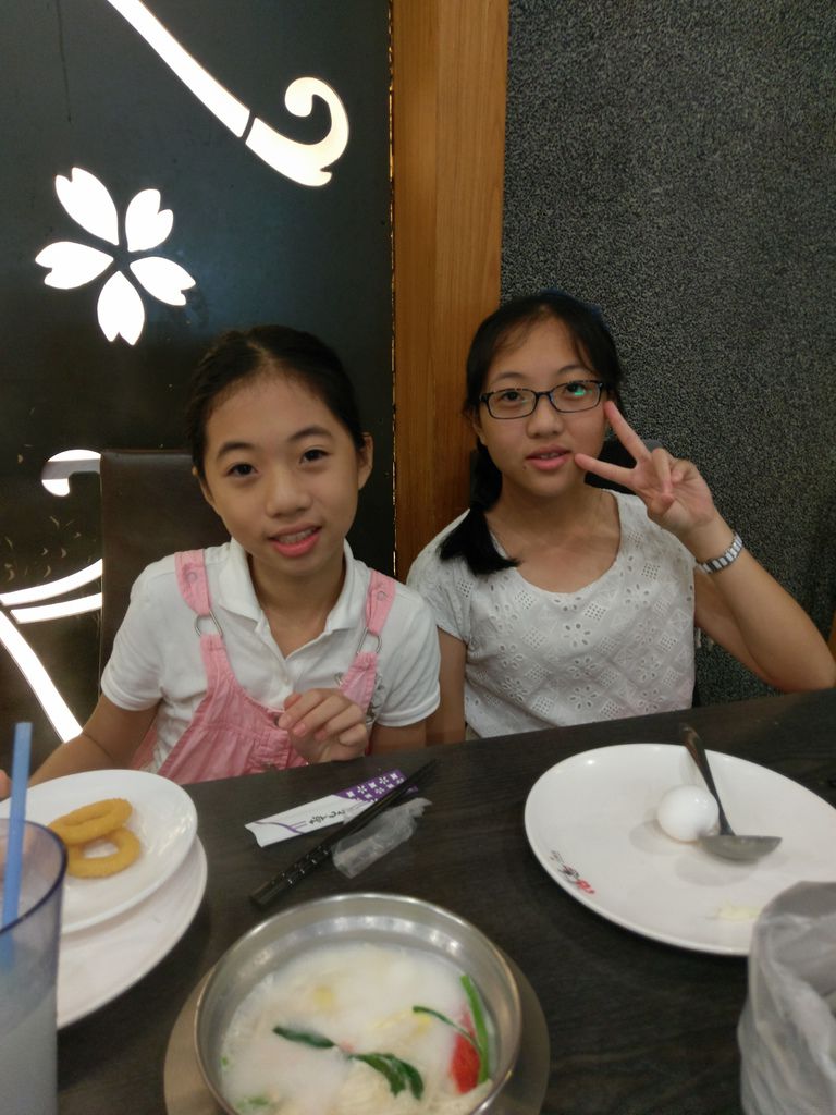 IMAG0311.jpg IMAG0311.jpg