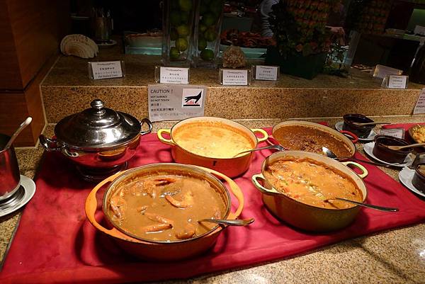 四種咖哩任君挑選！