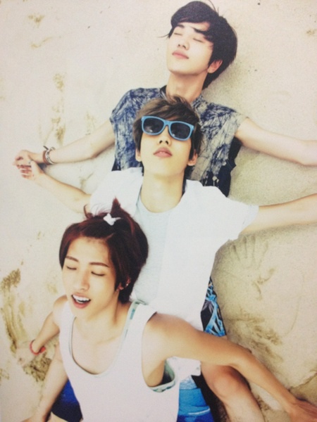 Infinite-She-s-Back-Japanese-single-Photobook-infinite-EC-9D-B8-ED-94-BC-EB-8B-88-ED-8A-B8-320053.jpg