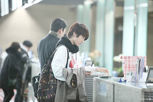 120110_인천공항_출국_성종.jpg