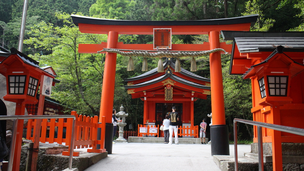 103.06.16箱根神社 (29).JPG