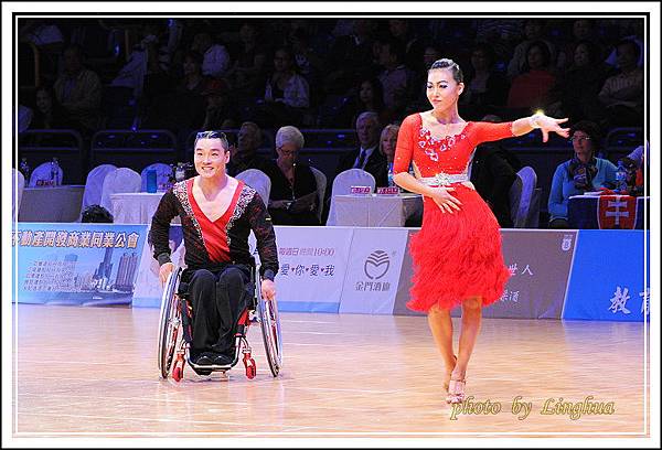 2013輪椅國標舞(10).JPG