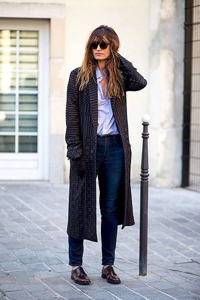 Le-Fashion-Blog-Caroline-De-Maigret-Fall-Street-Style-Menswear-Graphic-Print-Coat-Red-Oxfords-Via-Harpers-Bazaar_2