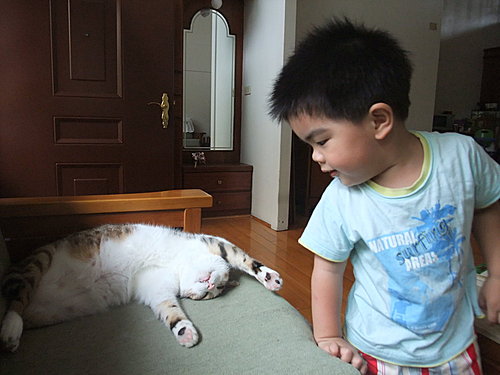 2ESpBaqR6_8ykgFuxbHToQ[1]