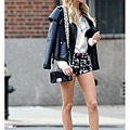 la-modella-mafia-Poppy-Delevingne-model-off-duty-street-style-with-a-Chanel-Boy-bag