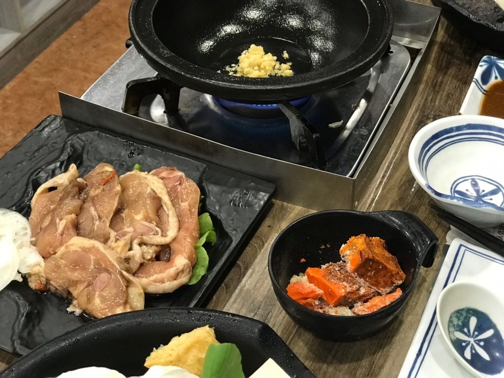 [食記] 左營 古早味 回憶石頭火鍋