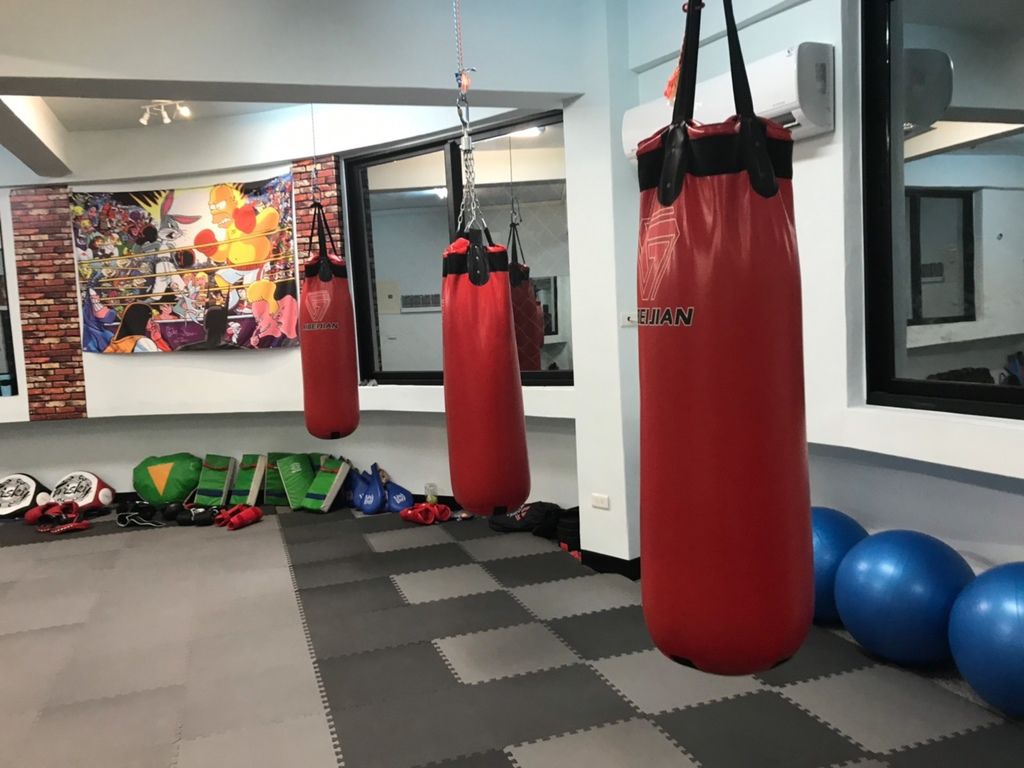 [玩樂] 左營 超越-拳擊&綜合武術運動中心