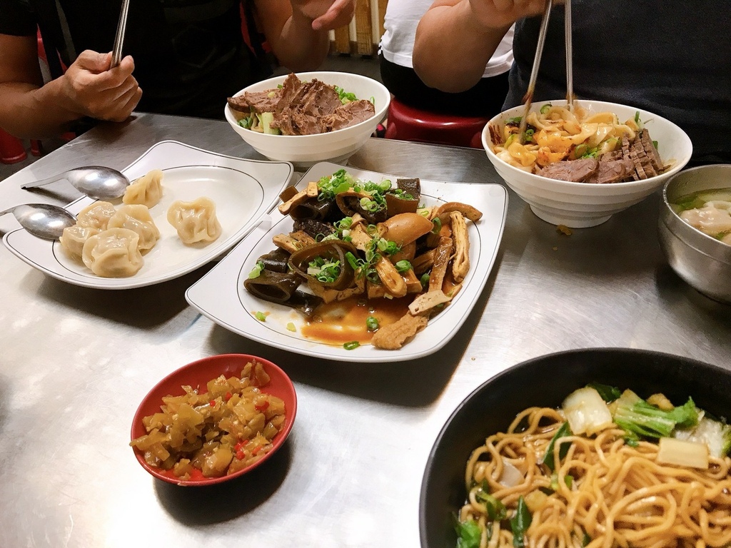 [食記] 三民 大口乾拉麵