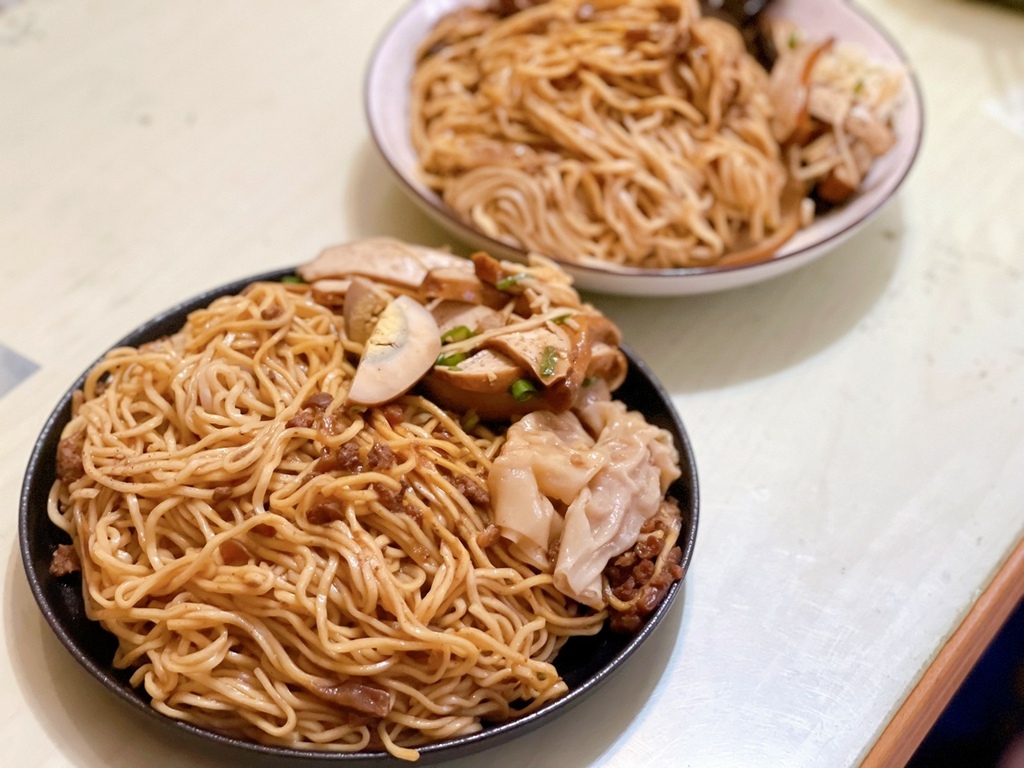 [食記] 苓雅 阿月麵店