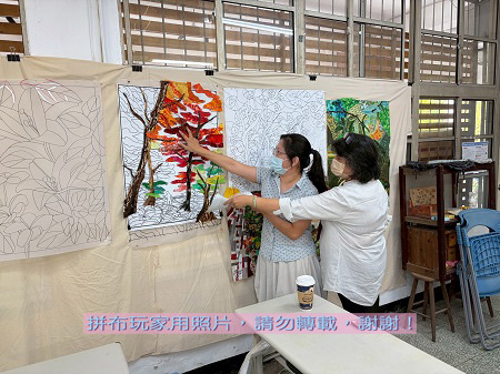 拼布玩家-教室外的花朵老師