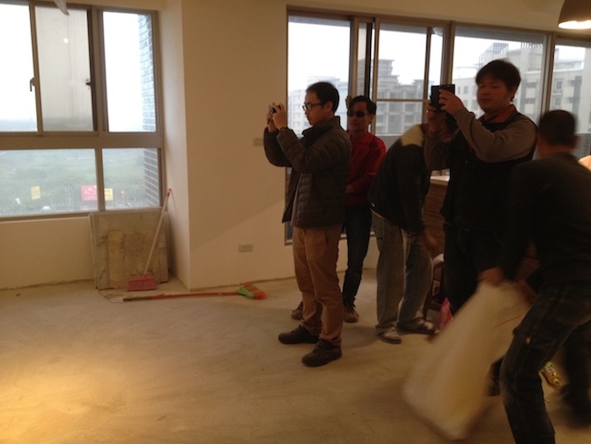 IMG_7905.JPG 室內設計 空間設計 設計師 裝潢 裝修 舊翻新 公寓翻新 老屋翻新 預售屋 居家裝潢 居家設計 超耐磨地板 海島型地板 廚具 設計師 收納 系統櫃 土壤液化 結構補強