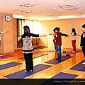 20121207座談會瑜珈課程2