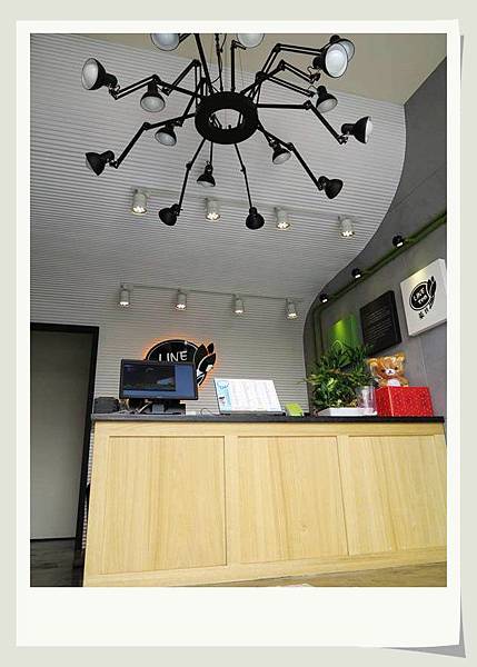 image004.jpg image004.jpg