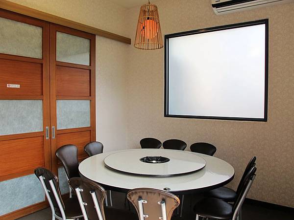 image010.jpg image010.jpg