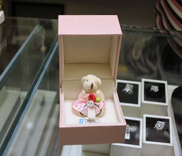 image002.jpg image002.jpg