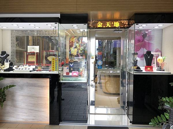 image001.jpg image001.jpg