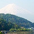 河口湖飯店 - 富士山。 