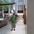 2011.1.29~2.2-峇里島-4-全世界最小的SOGO百貨-3(小少爺).JPG