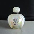 Christian Dior(CD)-2.JPG