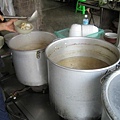 熬湯的大鍋