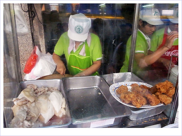 水門市場裡的海南雞飯.jpg