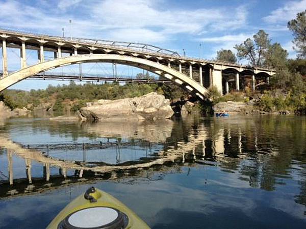 021 105 American River at Folsom.jpg