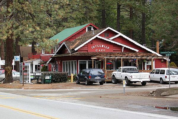 216 410 Idyllwild Cafe.jpg