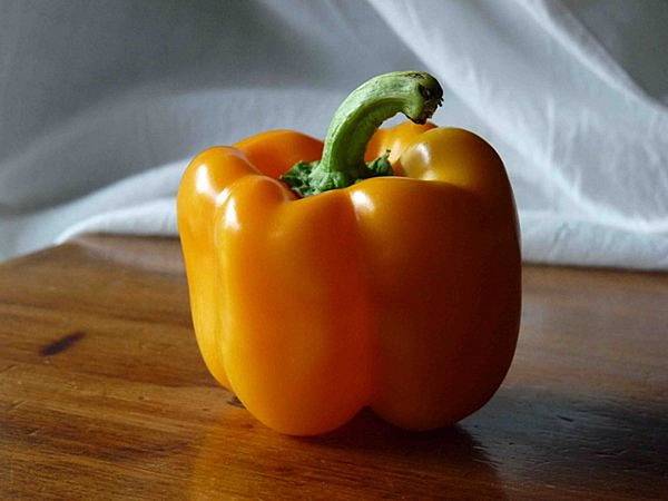 30029 700 California Orange Pepper.jpg