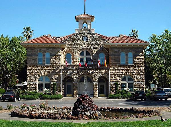 368 010 Sonoma City Hall.jpg 368 010 Sonoma City Hall.jpg