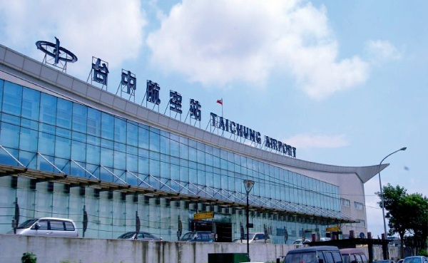 K西勢里台中航空站.jpg K西勢里台中航空站.jpg