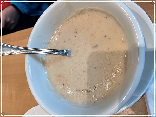 20240405 La Ohana (LaLaport南港店 20240405 La Ohana (LaLaport南港店