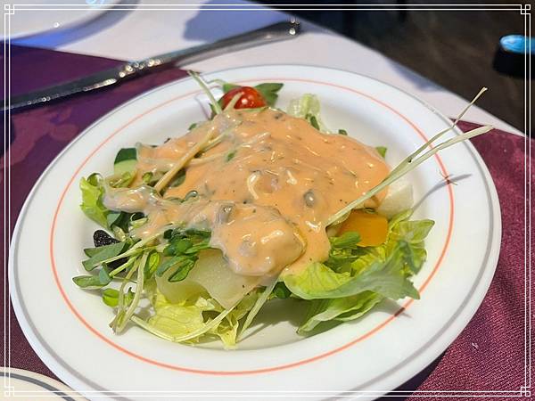 20251010 小統一牛排 20251010 小統一牛排