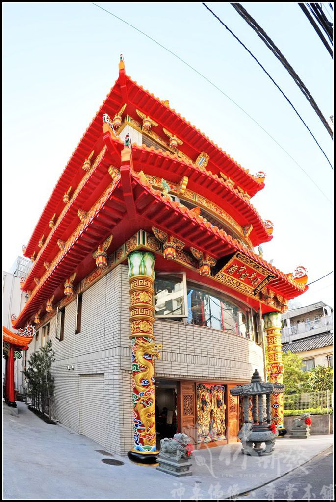 東京媽祖廟 聖功普渡揚東土 天后慈航澤僑民 林新發神桌佛像佛俱行 居家佛堂設計 宮廟佛俱規劃 佛櫥 神桌 神像佛像雕刻 各式木工精雕 客製繡品 令旗神衣神帽 祖龕