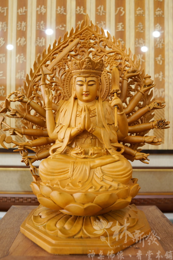 新發神藝-準提佛母（樟木按金作品）