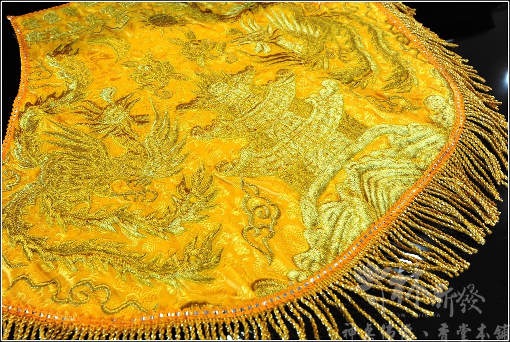 新發繡品-龍鳳.雙龍.雙鳳.龜蛇(乩身長版肚兜) 新發繡品-龍鳳.雙龍.雙鳳.龜蛇(乩身長版肚兜)