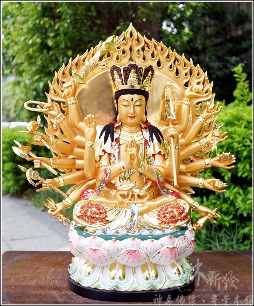 新發神藝-準提佛母(南彩藝術風格的二種藝術展現)