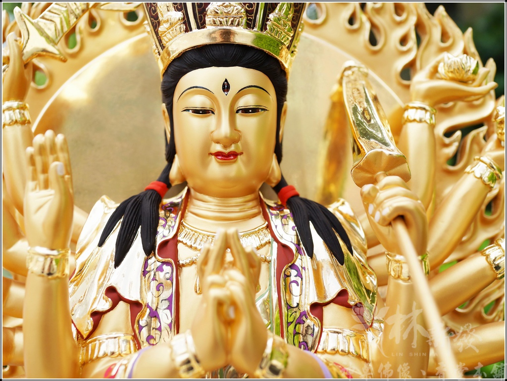新發神藝-準提佛母(南彩藝術風格的二種藝術展現)