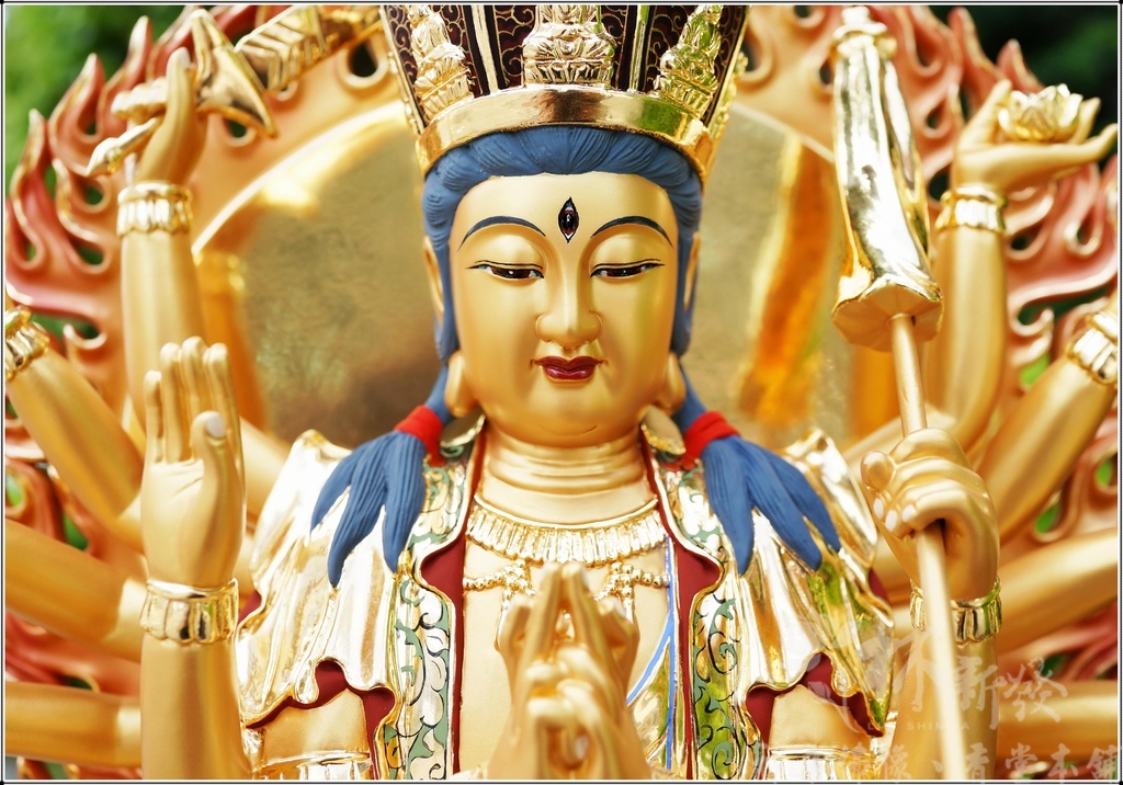 新發神藝-準提佛母(南彩藝術風格的二種藝術展現)