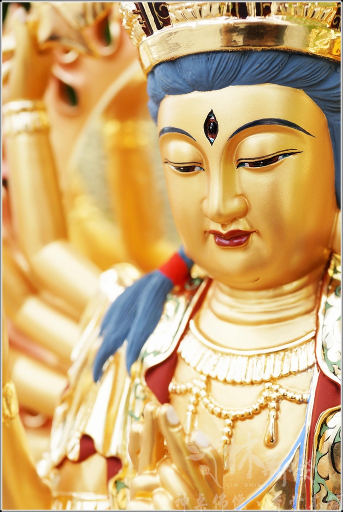 新發神藝-準提佛母(南彩藝術風格的二種藝術展現)