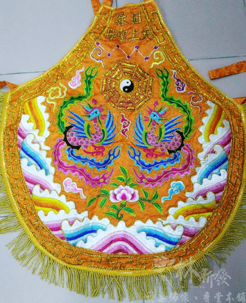 新發繡品-龍鳳.雙龍.雙鳳.龜蛇(乩身長版肚兜) 新發繡品-龍鳳.雙龍.雙鳳.龜蛇(乩身長版肚兜)