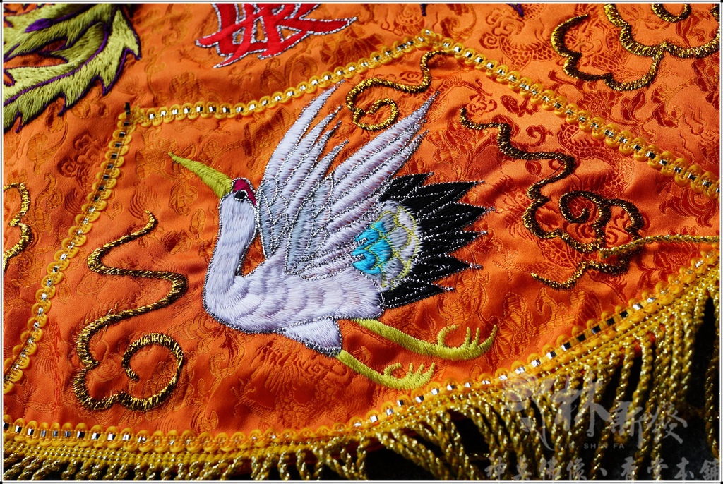 新發繡品-龍鳳．雙龍．雙鳳．龜蛇(乩身長版肚兜)
