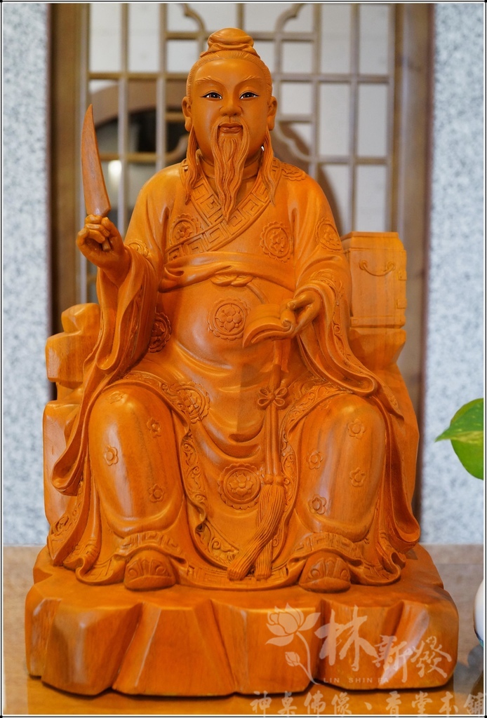 新發神藝-神醫華陀.華陀持靈藥(依客戶手繪圖稿訂製作品) 新發神藝-神醫華陀.華陀持靈藥(依客戶手繪圖稿訂製作品)