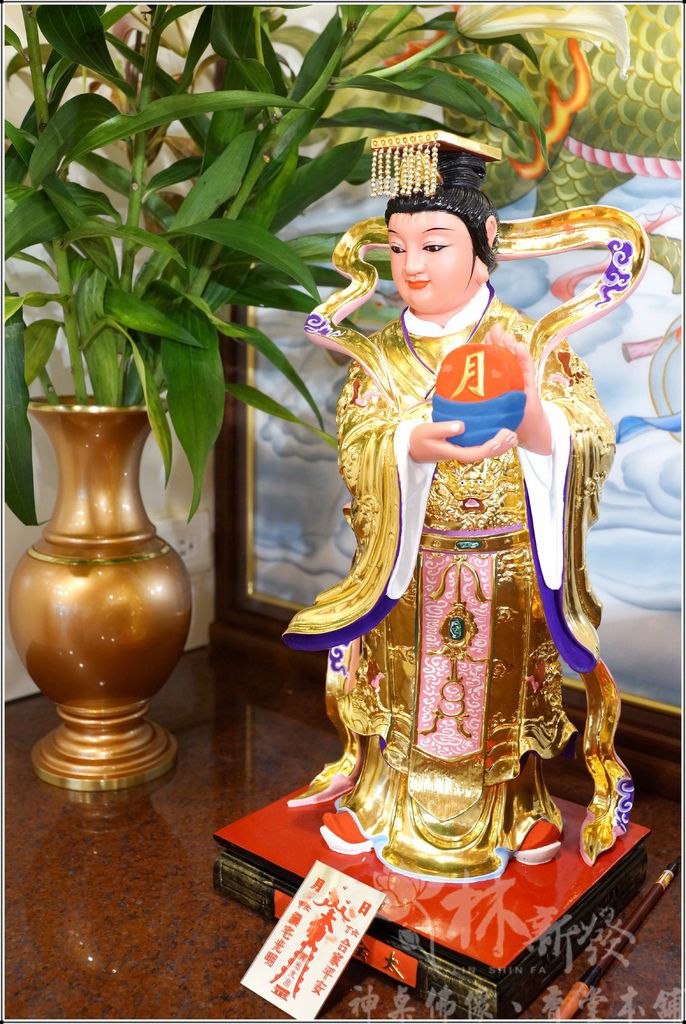 新發神藝-太陽.太陰星君(日月星君/站體作品) 新發神藝-太陽.太陰星君(日月星君/站體作品)