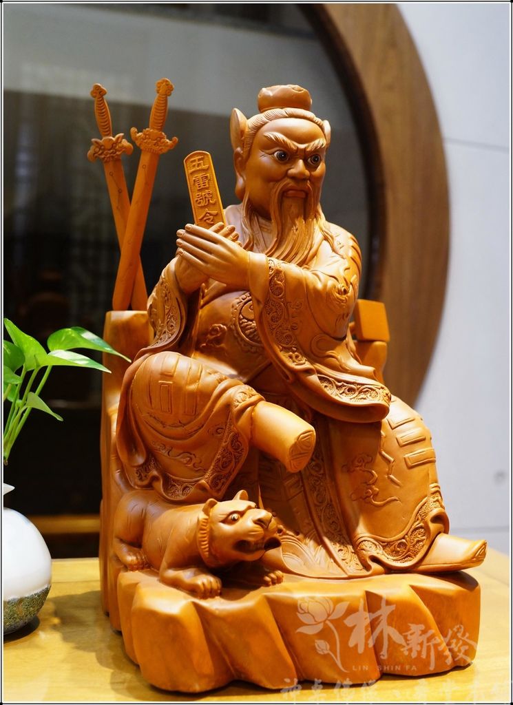 新發神藝-張天師/正一祖天師(雌雄劍．五雷號令．玉印)