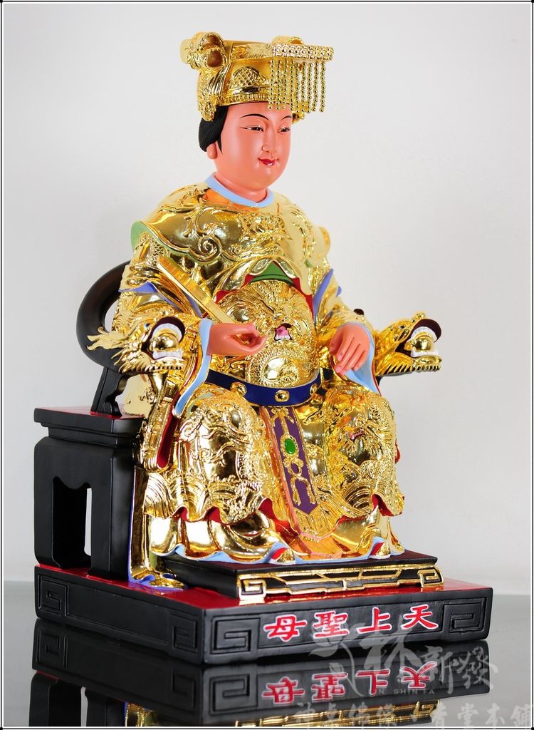 新發神藝-天上聖母．佛法媽祖(按金彩繪．台灣純金金箔粉面)